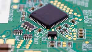 自動焊錫機廣泛應(yīng)用于電子設(shè)備制造——電路板、pcb焊錫線等